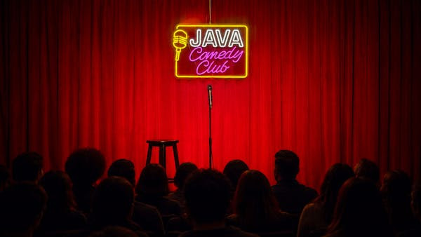 Δύο καλοκαιρινές βραδιές αγγλόφωνου stand-up comedy στο Java Comedy Club 